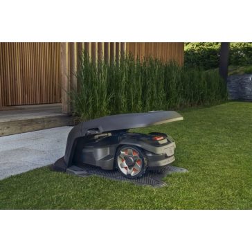   Husqvarna Automower® Aspire™ R4 garázs – Védőtető robotfűnyíróhoz