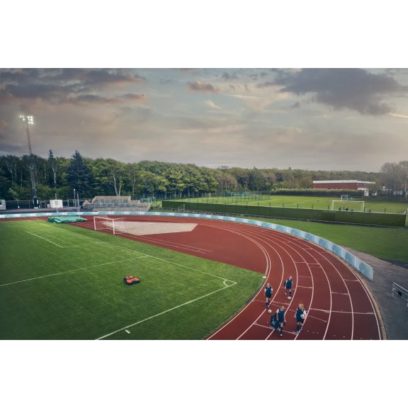 Husqvarna CEORA™ 546 EPOS™ RAZOR 43M ipari robotfűnyíró – 75 000 m² kapacitás