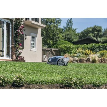  Husqvarna Automower® 105 robotfűnyíró – Kompakt megoldás 600 m²-ig