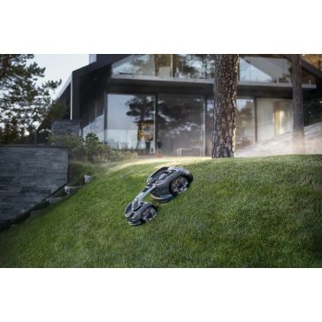 BIZOMÁNYOS Husqvarna Automower 435X AWD