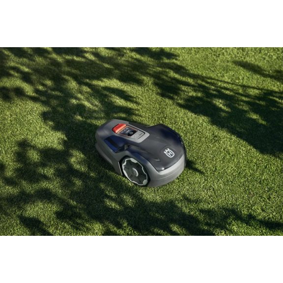 Husqvarna Automower® Aspire™ R4 robotfűnyíró – Kompakt okosmegoldás 400 m²-ig