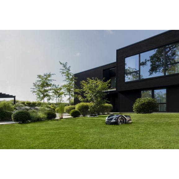 Husqvarna Automower® 410XE NERA robotfűnyíró – Radar & EdgeCut 1500 m²-ig