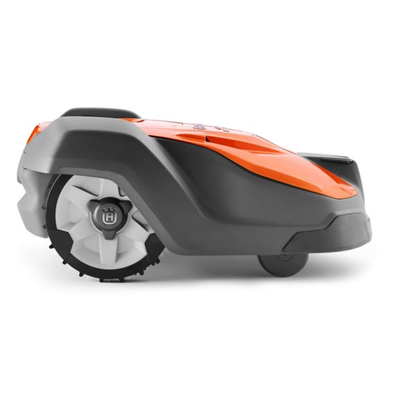 Husqvarna Automower® 550 robotfűnyíró – Ipari teljesítmény 5000 m²-ig