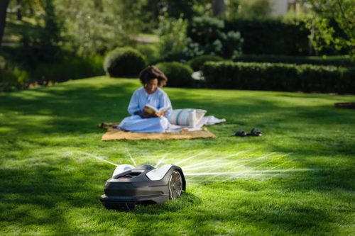 Husqvarna Automower® 405VE NERA robotfűnyíró – Vezeték nélküli precízió 900 m²-ig