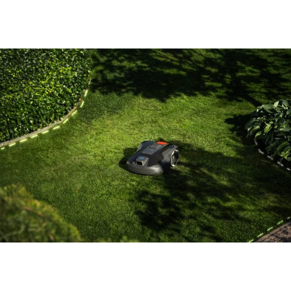 Husqvarna Automower® 312V robotfűnyíró – Vezeték nélküli gyepápolás 1200 m²-ig