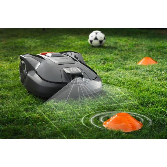 Husqvarna Automower® 312V robotfűnyíró – Vezeték nélküli gyepápolás 1200 m²-ig